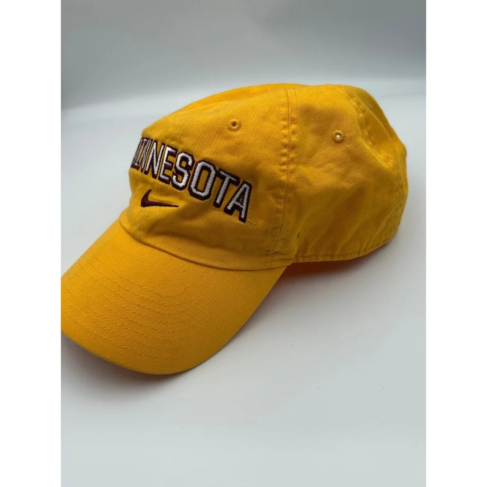 Nike Minnesota Golden Gophers Heritage86 Hat Gold Adjustable Strapback Cap‎